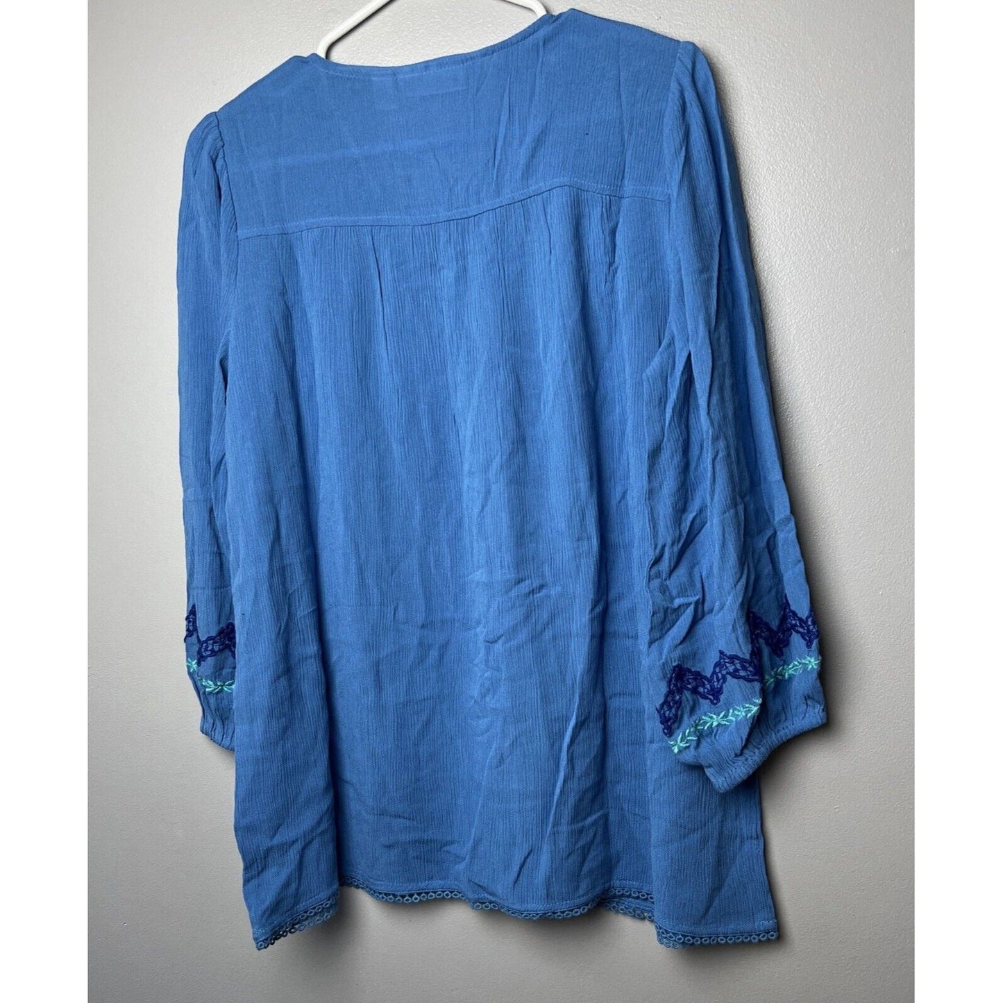 Susan Graver Pure Crinkled Gauze Embroidered Tunic (Blue/Aqua, Small) A501365