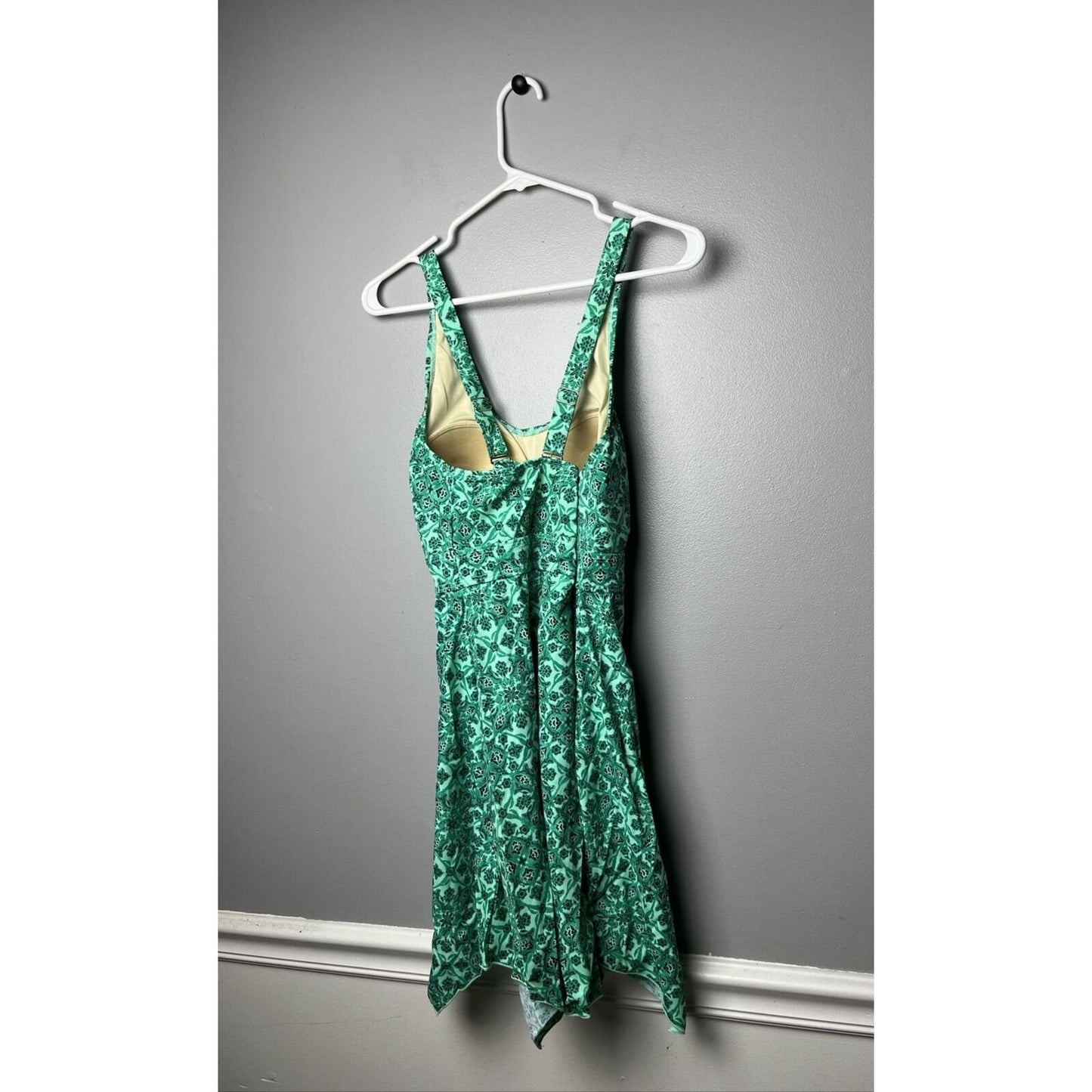 Denim & Co. Beach Handkerchief Hem Scoop-Neck Swim Dress Green Size 14