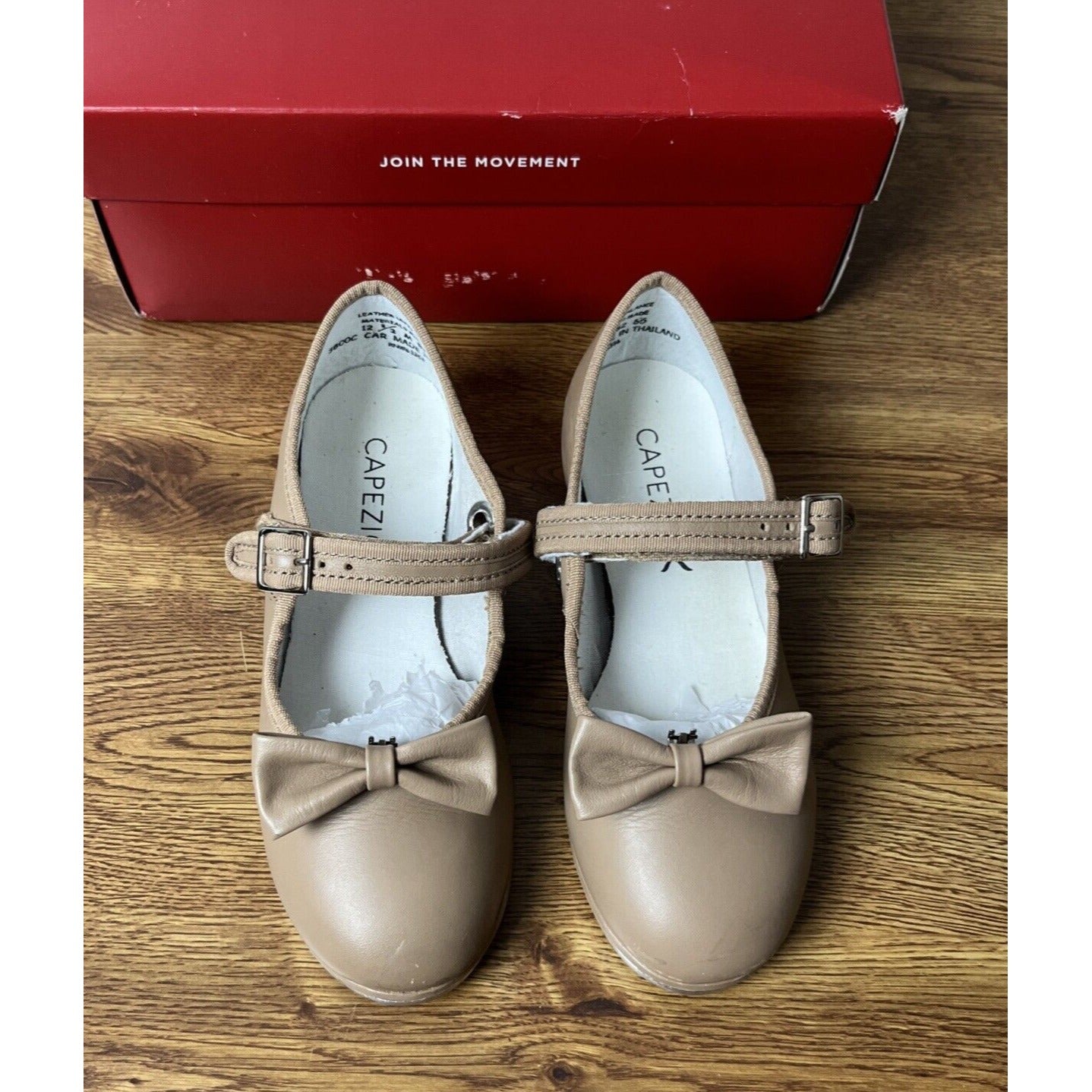 Capezio Girls Size 12.5M Tap Dance Shoes Beige Mary Jane Leather Tele Tone 3800C