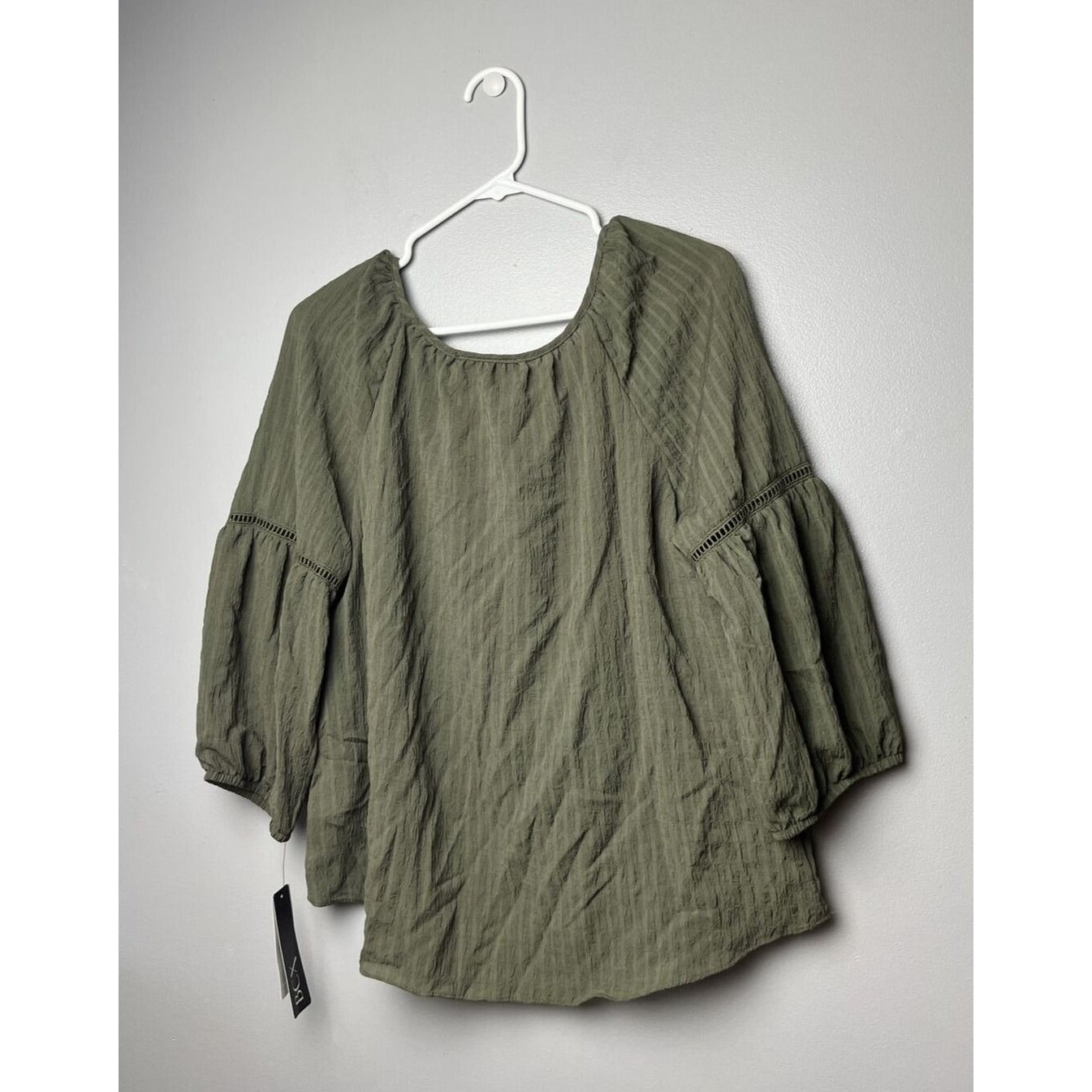 BCX Junior's Puckered Blouse Round Neckline 3/4 Bubble Sleeve Olive Green Large