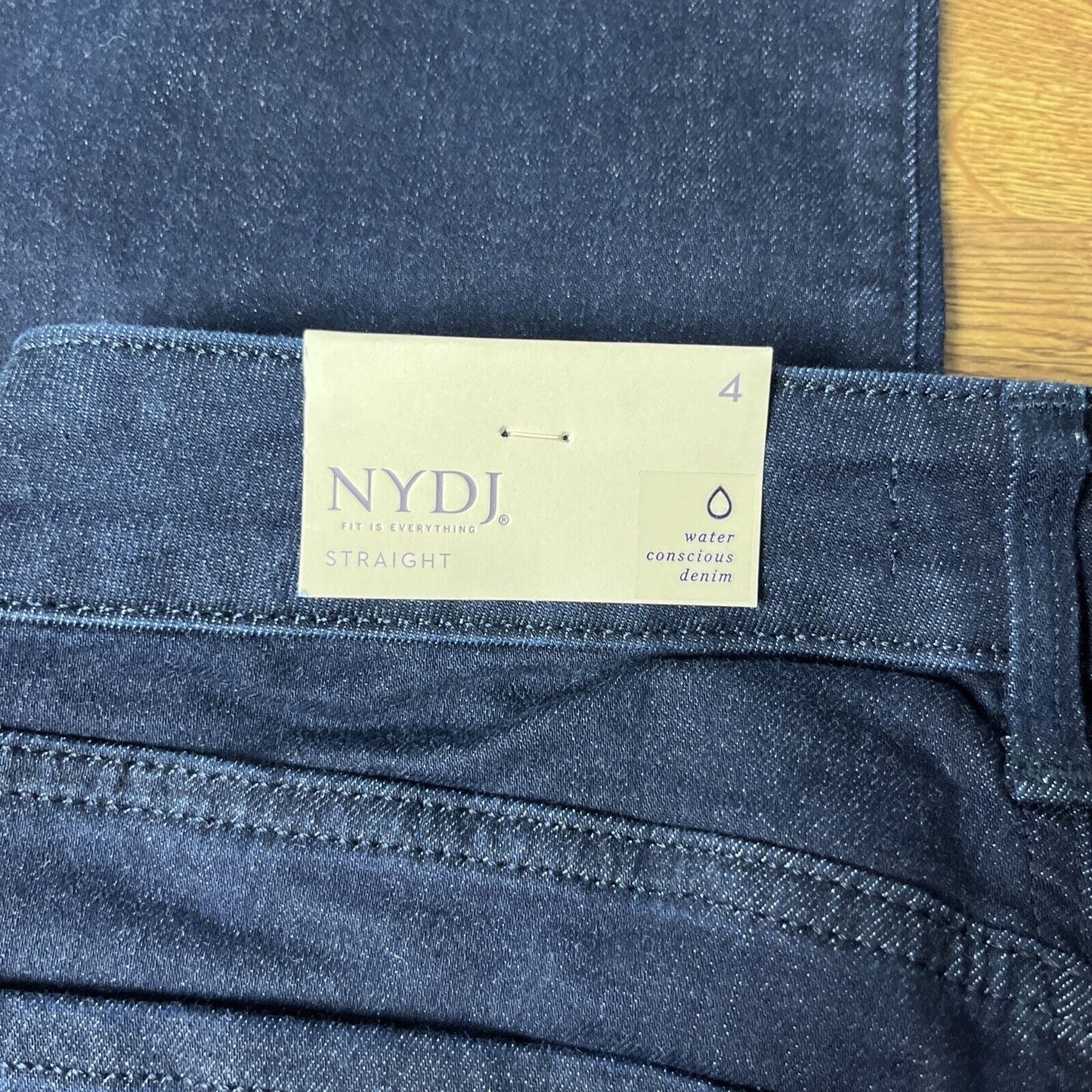 NYDJ Womens Size 4 Marilyn Straight Leg Jeans Rinse NEW