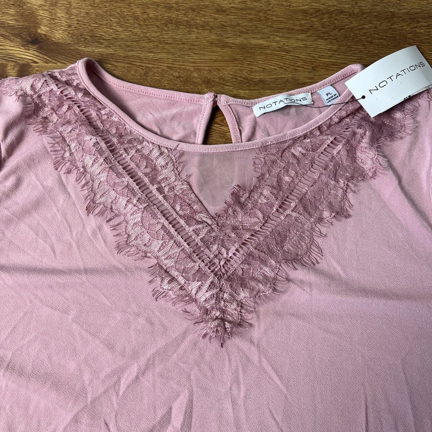 Petite Size Short Puff Sleeve Top With Lace Size PL