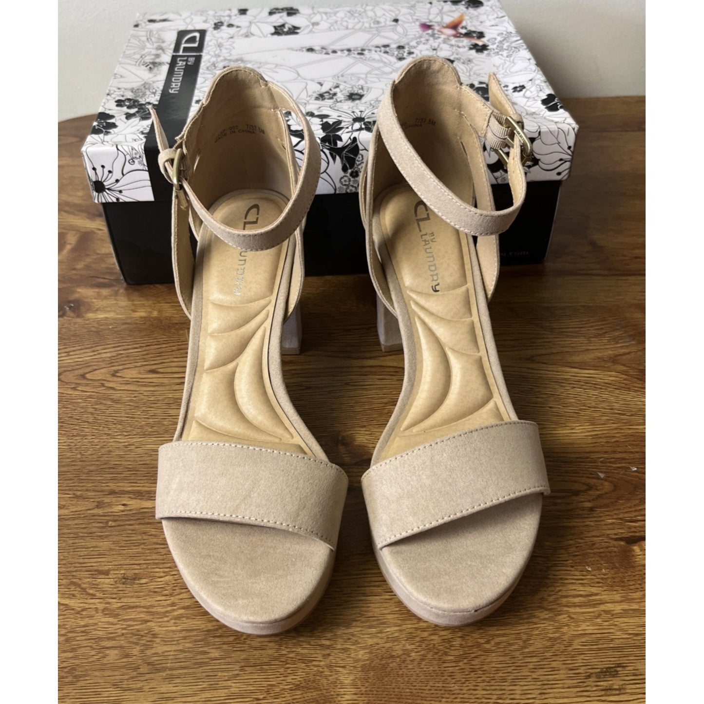 CL By Laundry Women's Go On 2 Heeled Strappy Sandal, Size 7 M, Nude
