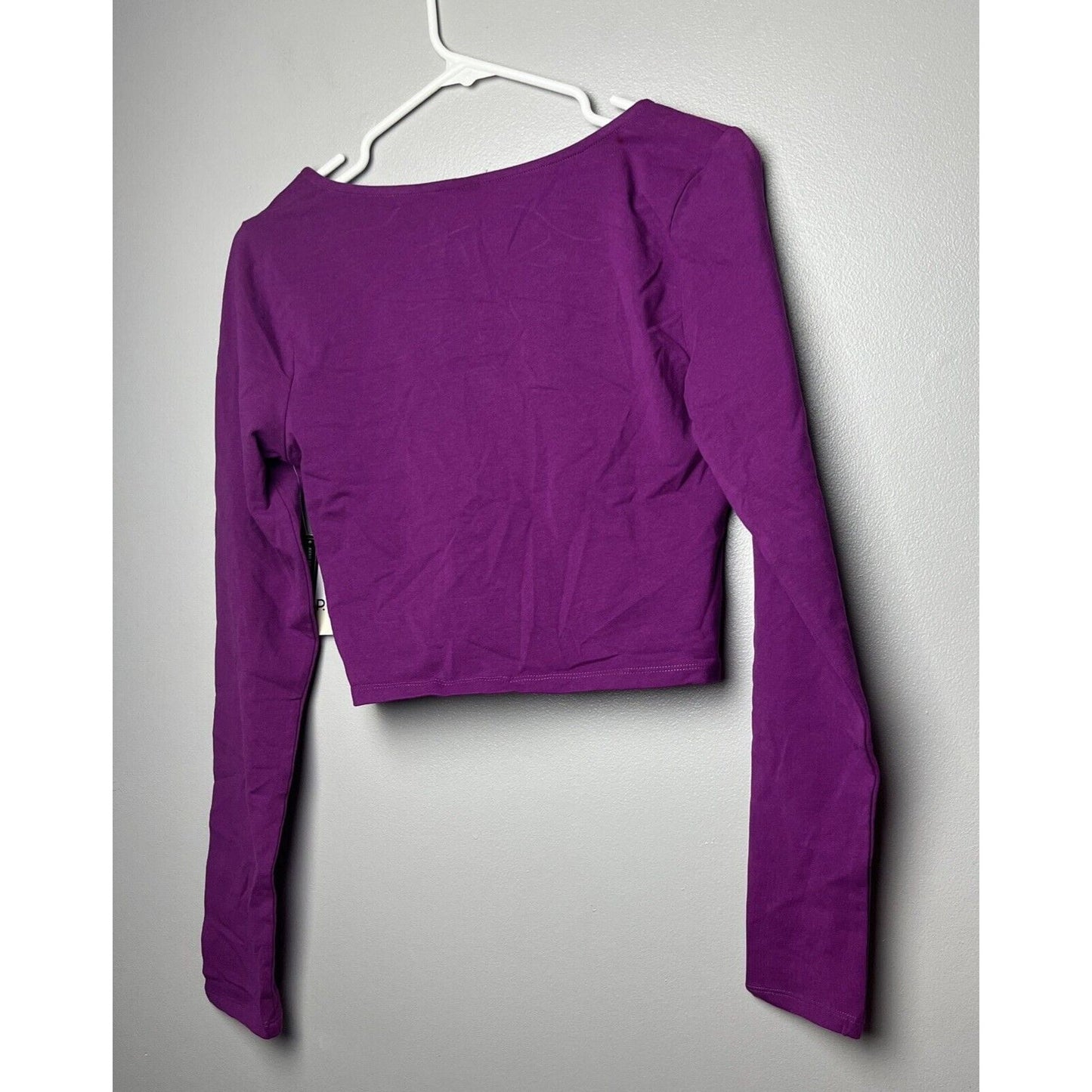 BP. Crop Long Sleeve Scoop Neck T-Shirt in Purple Phlox, Size Medium