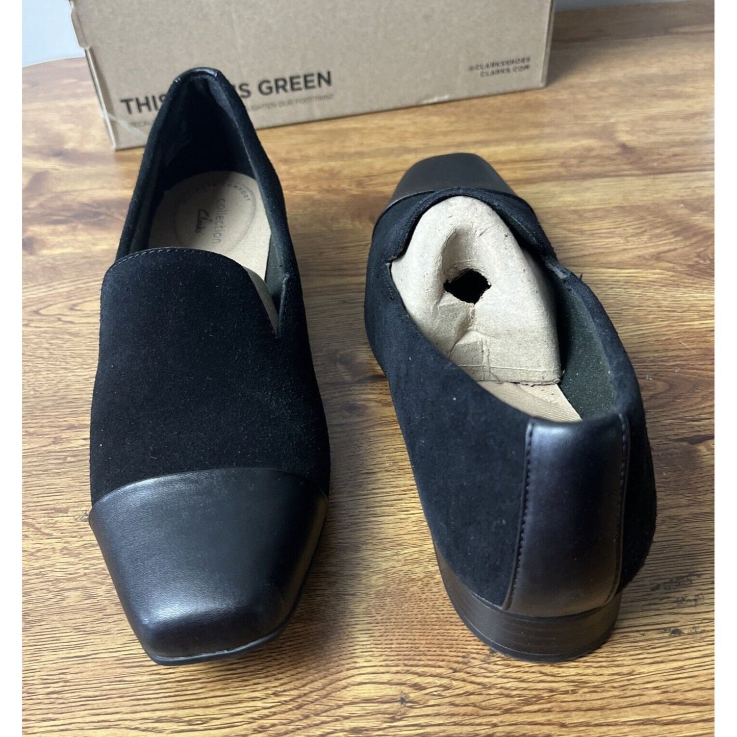 Clarks Tilmont Step Women's Sz 9 M Suede Cap-Toe Loafers Black Shoes A519302