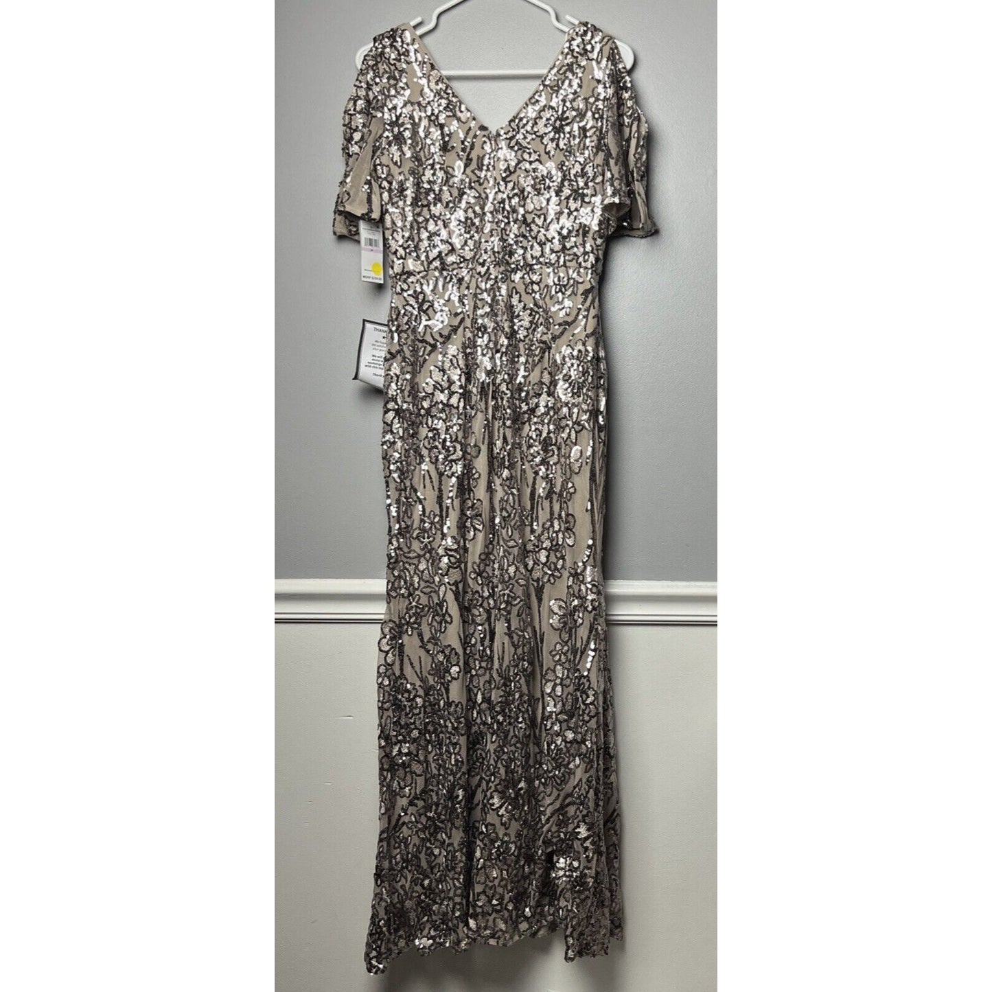 Alex Evenings Women's Long Sequin Dress with Flutter Sleeves, Bride Dress, Sz 6P