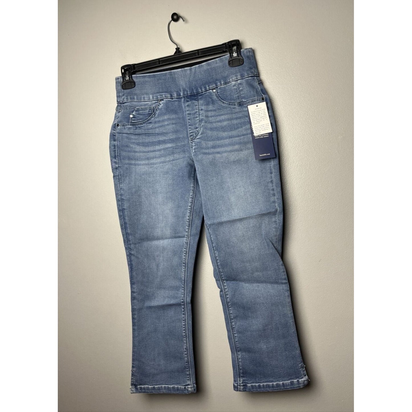 Laurie Felt Women's Jeans Sz XS Silky Denim Capri w/ Cambre Waist Blue A518591