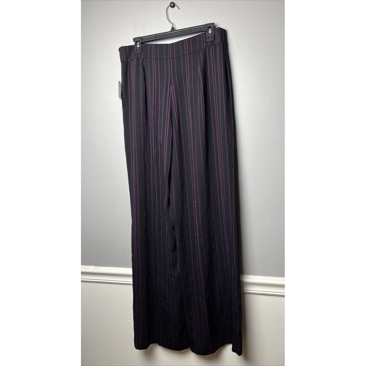 Bar III Women's Striped Wide Leg Pants Black/Begonia Size 10