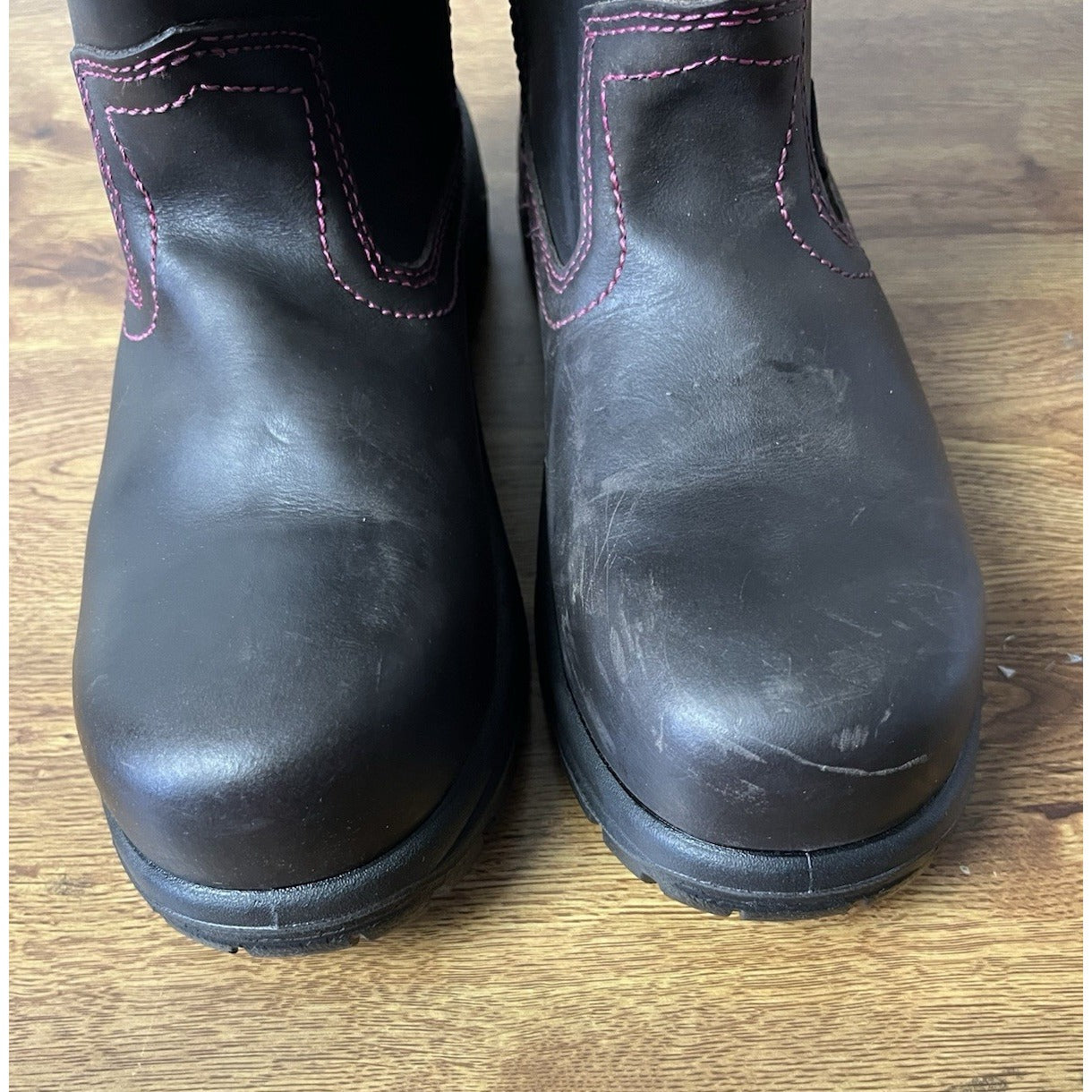Avenger Safety Footwear Women's Avenger 7146 Comp Toe Wp Pull On Eh Work Boot