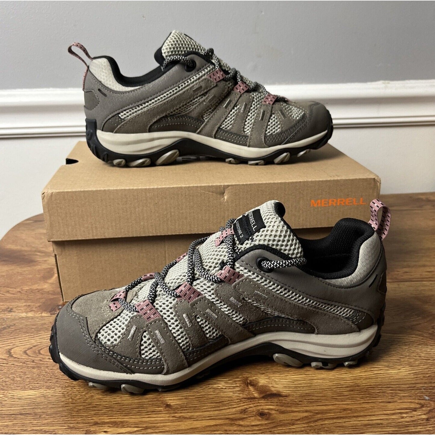 Merrell Women's 9W Alverstone 2 Waterproof Hiking Shoes in Aluminum