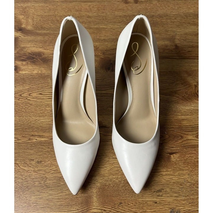 Sam Edelman Size 9 Hazel Pointed Toe Heels Pumps White Leather