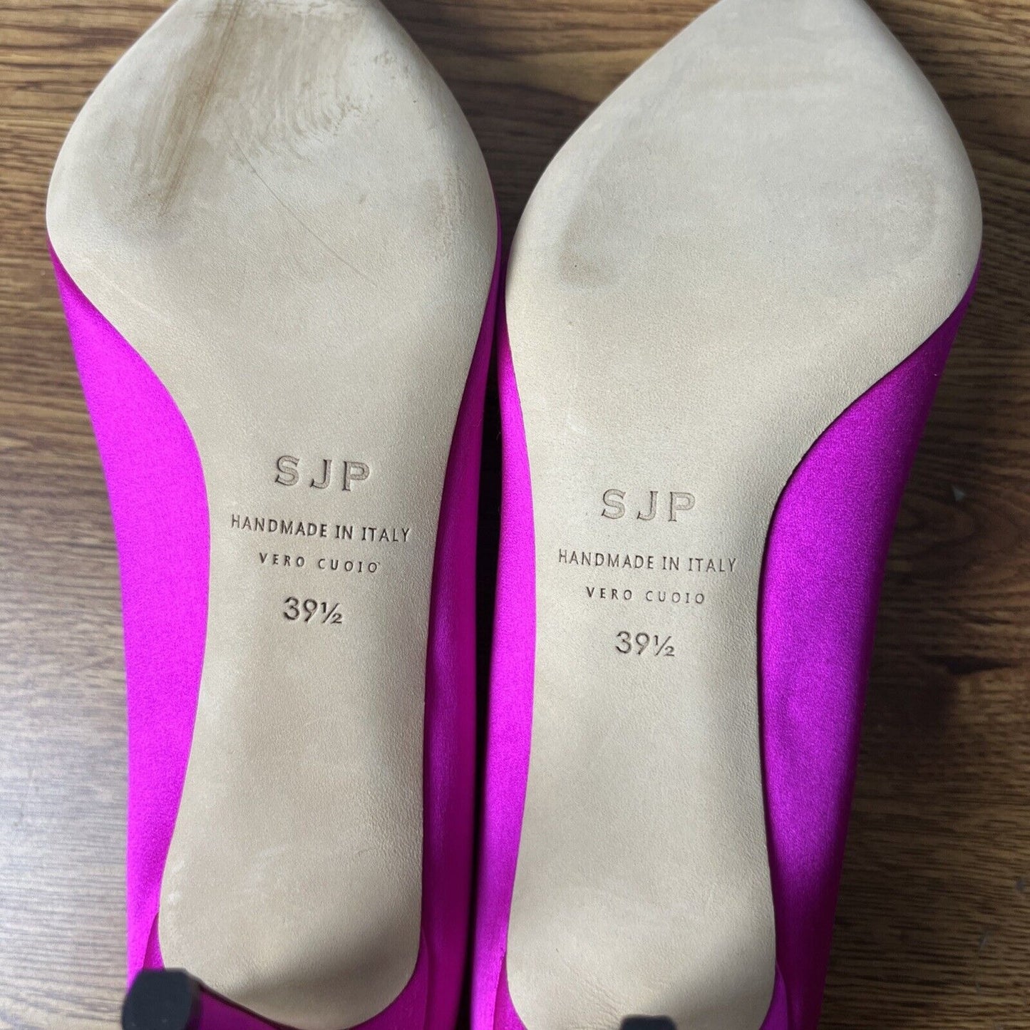 SJP by Sarah Jessica Parker Women's Fawn Pump Size 39.5 EU/9 M US Candy Color