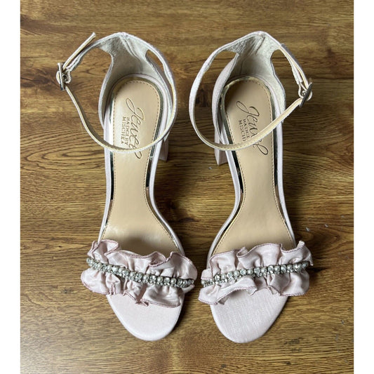 Jewel Badgley Mischka Deva Ruffle High Block Heel Pale Pink Size 6.5