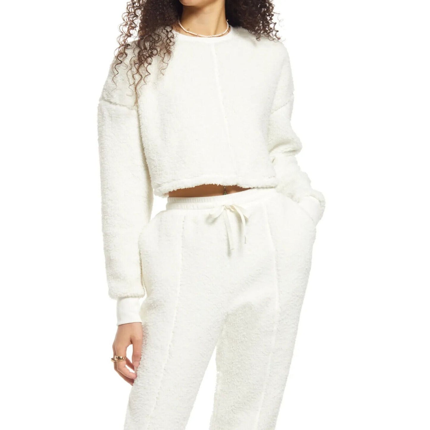 BP. Ivory Long Sleeve Crop High Pile Fleece Sweatshirt Size Medium