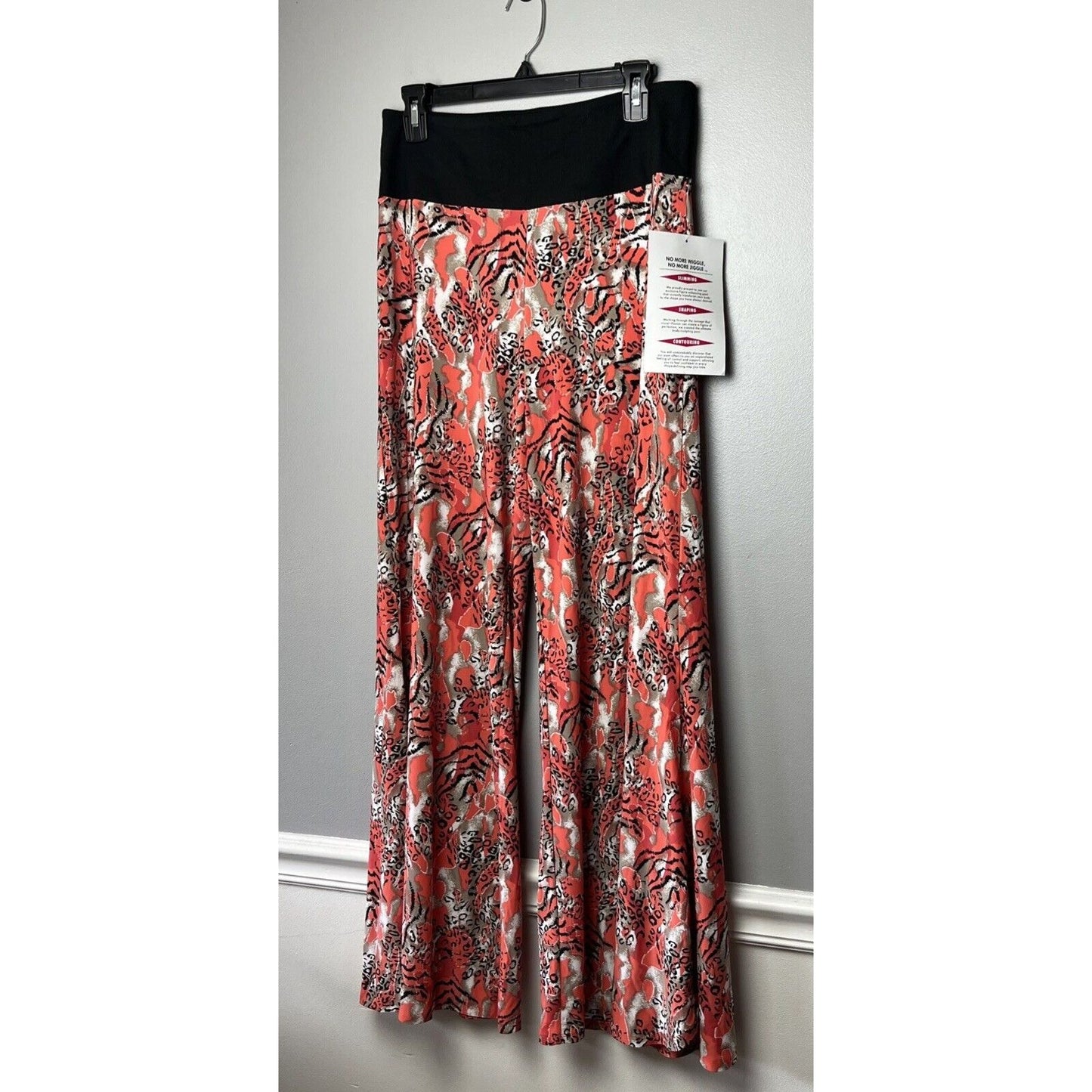 Women with Control Printed Wide Leg (Candy Coral, Small) A399494