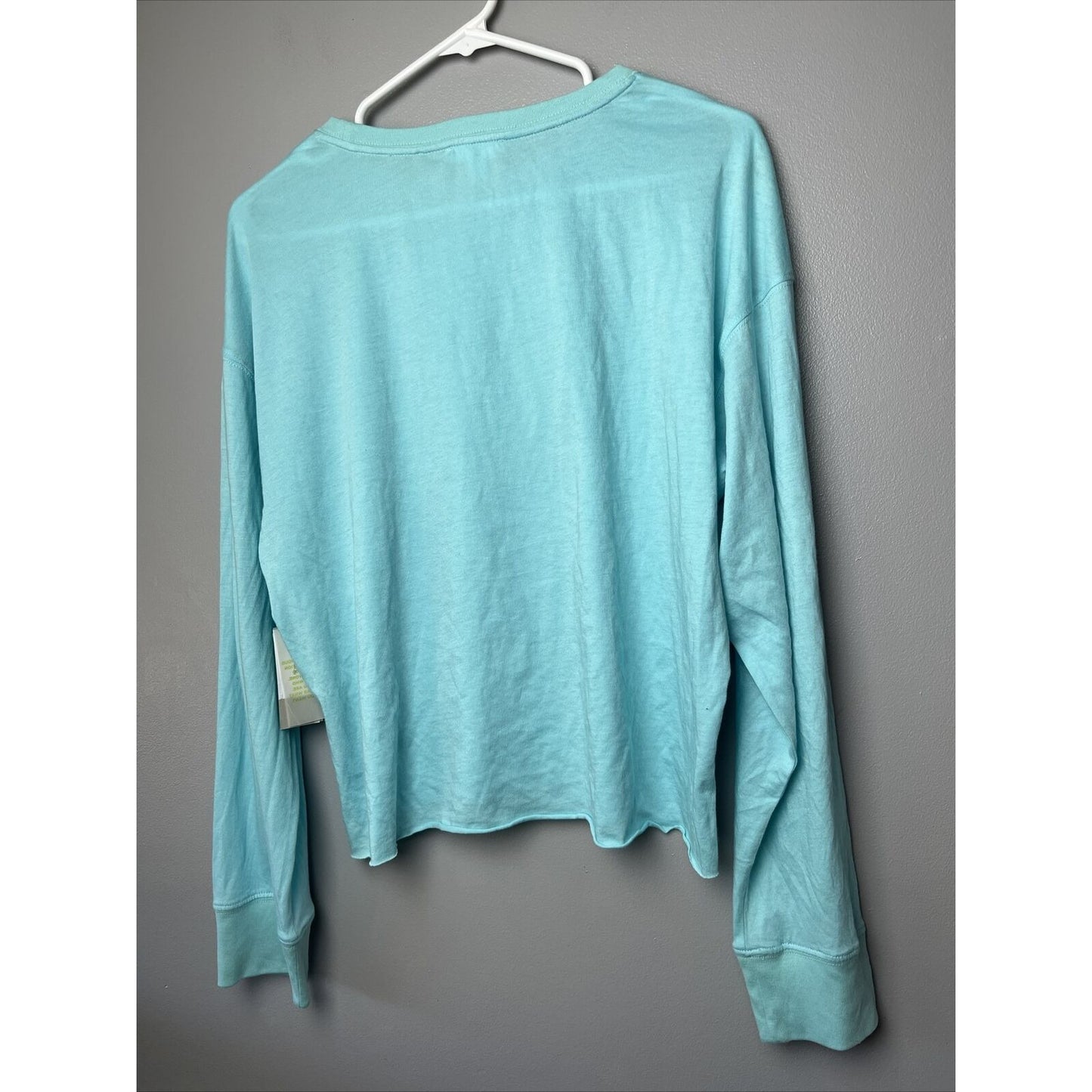BP. Long Sleeve Blue Raw Hem Crop Top "A Great Day To Be" Graphic T Shirt S NWT