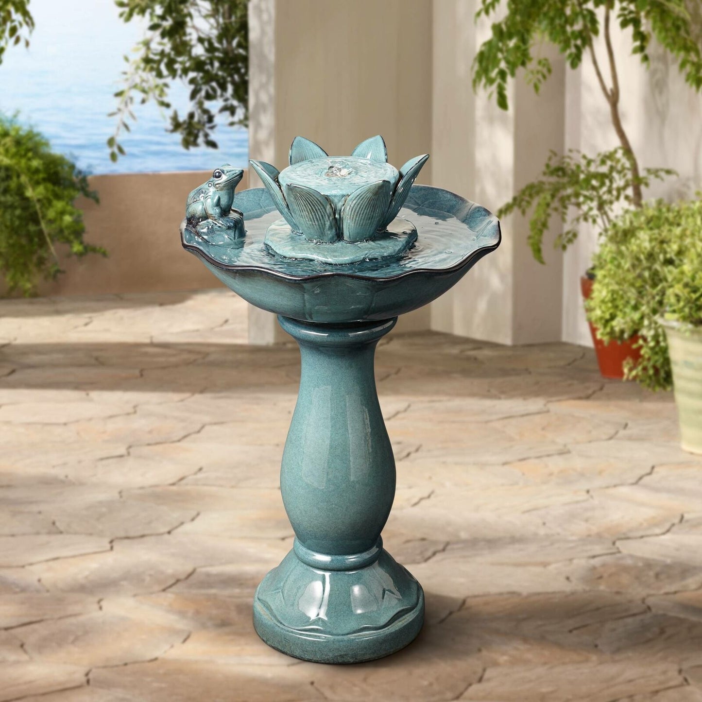 Intricate Outdoor Garden Bird Bath Water Fountain