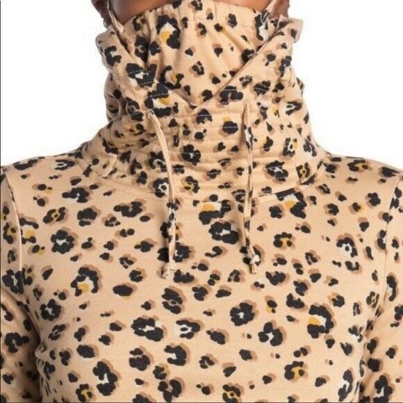 NWT Love Fire Women’s Tan Cheetah Print Mask Hoodie Drawstring Front Pocket XS