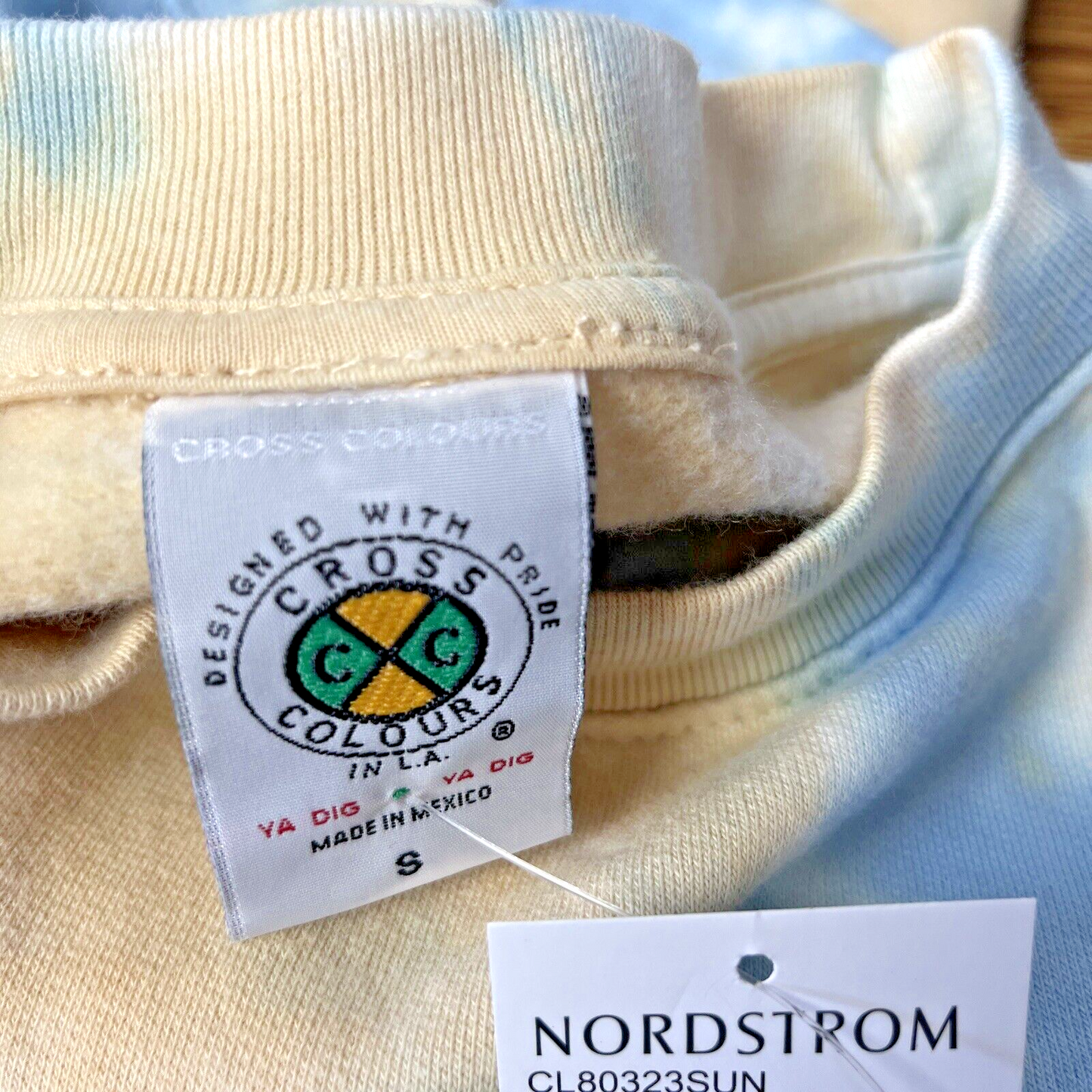 Cross Colours Cropped Sweatshirt Size S Tie Dye Long Sleeve Graphic Sweater